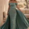 Vestido comprido elegante com painel brilhante e saia fluida verde menta