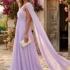 Vestido lilás longo fluido visto de frente com tecido leve e sofisticado